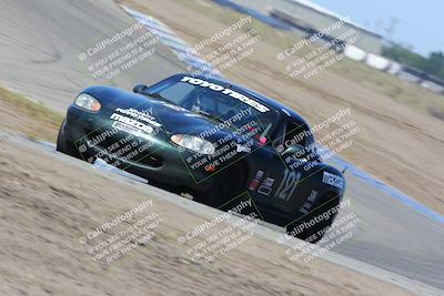 media/Apr-30-2022-CalClub SCCA (Sat) [[98b58ad398]]/Group 5/Race (Outside Grapevine)/